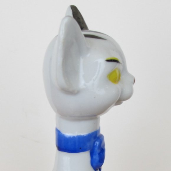 Cat Figurine Porcelain Made in Japan Yellow Eyes Vintage A6 - Picture 8 of 8